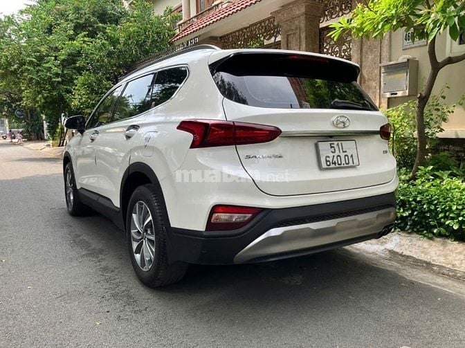 Gia đình cần bán xe Hyundai Santa Fe dầu SX 2019