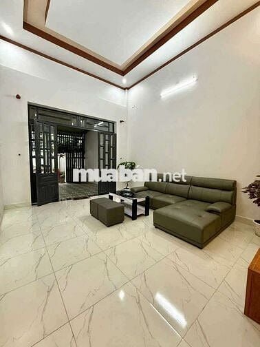 Nhà hẻm 322 Phú Lợi, DT: 4,3 x24, thổ cư: 80, có 2PN, sân xe hơi 7 chỗ