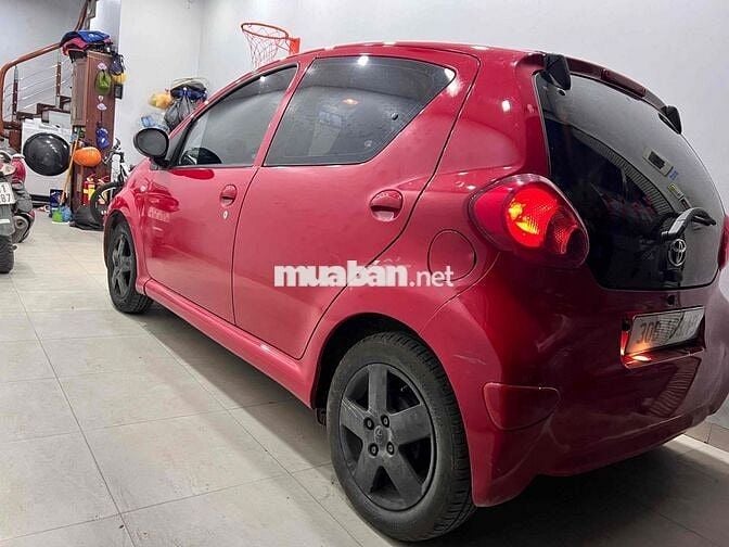 toyota yago số tự động 5 chỗ 129 tr