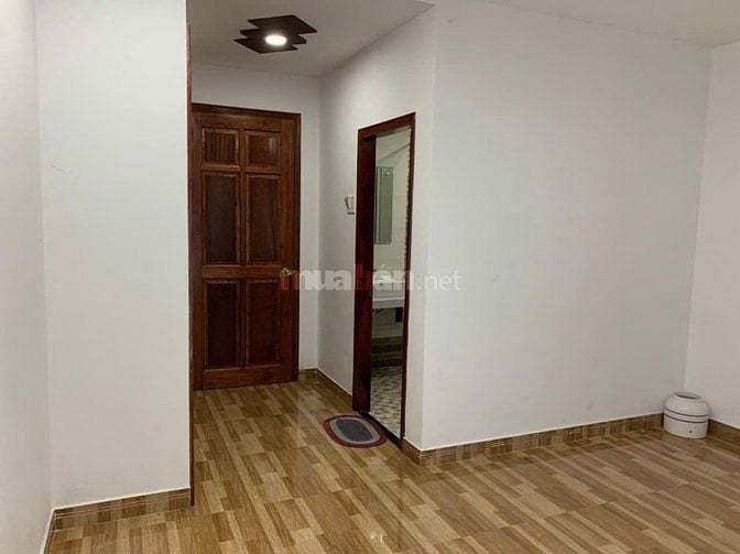 Bán nhà mặt tiền đường 79, phường Tân Quy, Quận 7, DT 4x20m, 5 tầng