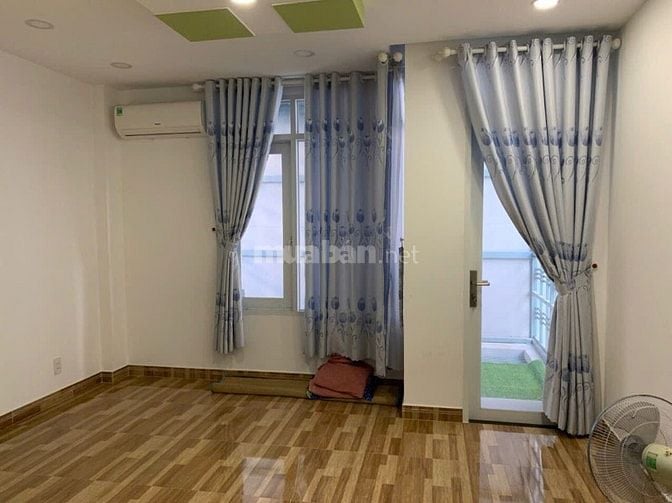 Bán nhà mặt tiền đường 79, phường Tân Quy, Quận 7, DT 4x20m, 5 tầng