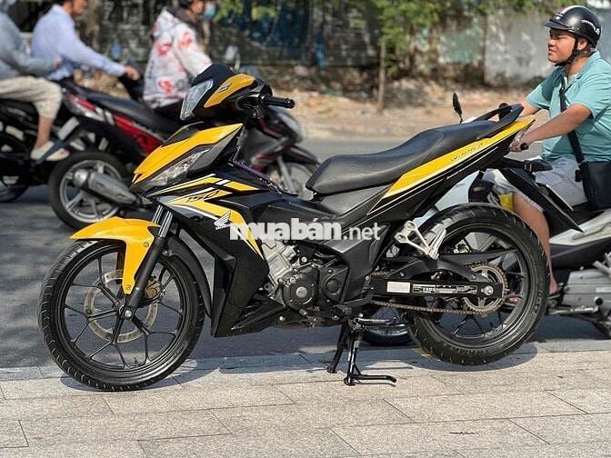 Honda Winner 150 V1 Bản Đặc Biệt Vàng Đen