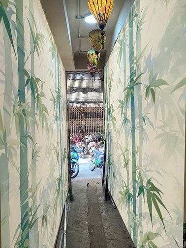 Sang nhượng nhà hàng chay Mộc An số 10 ngõ 101 Hào Nam, 80m2x5 tầng