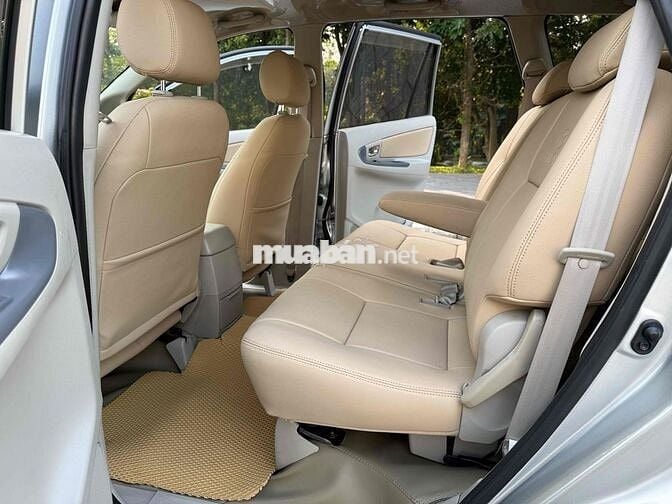 Toyota Innova 2015 2.0E số sàn full đồ chơi
