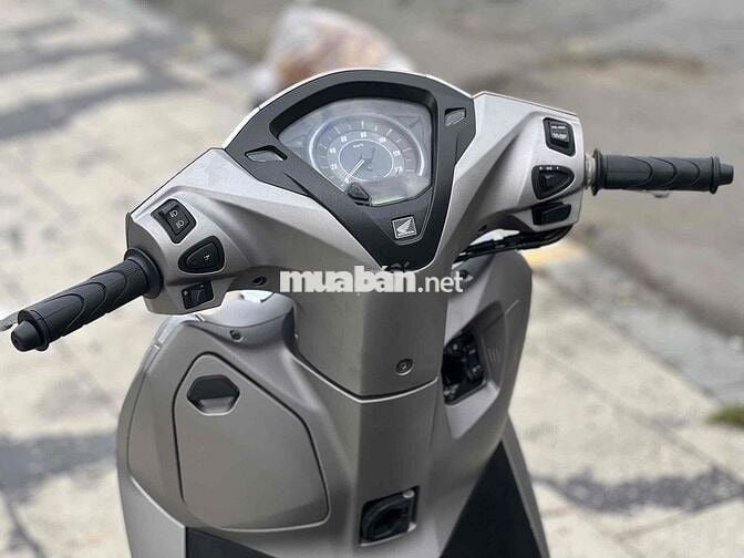 Honda Lead 125 2019 2val lên 4val Bạc nhám