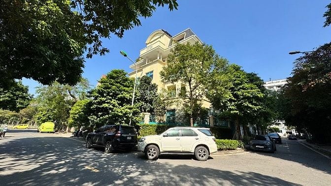 Phố Lê Đức Thọ - Biệt Thự 400M2 x 20MT - Trong Khu VIP - Đầu Tư KD