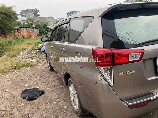 Toyota Innova 2019 G