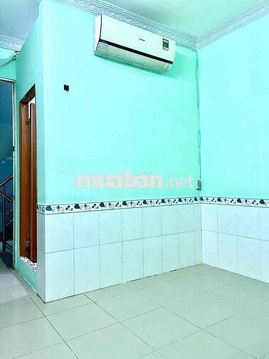 cho thuê phòng q10,gần cc Hà Đô