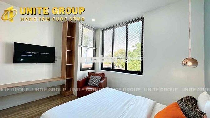 CHDV full nội thất tách bếp cửa sổ cực thoáng ngay bờ kè Hoàng Sa