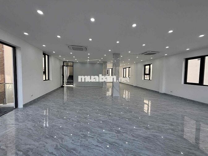 Cho thuê biệt thự Thqbh Hà đường 25m đã hoàn thiện