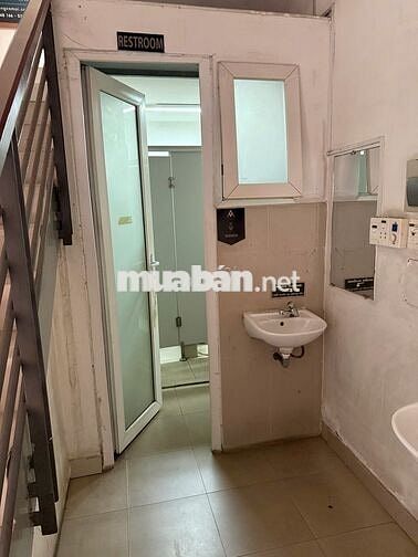 Nhà 3 tầng mặt tiền Chương Dương ngang 18m, thích hợp ngành giáo dục