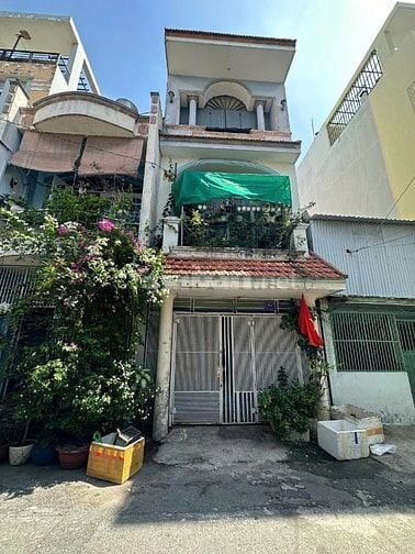 Nhà chính chủ 50m2 Dương Văn Dương, Tân Phú xây 2 lầu đúc. Hẻm oto, SR