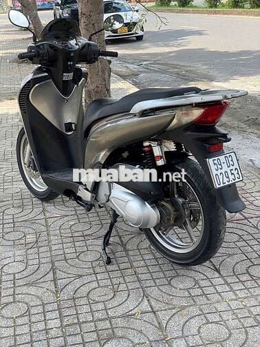 Mới mua ket tiền nên bán lại cho a e chơi