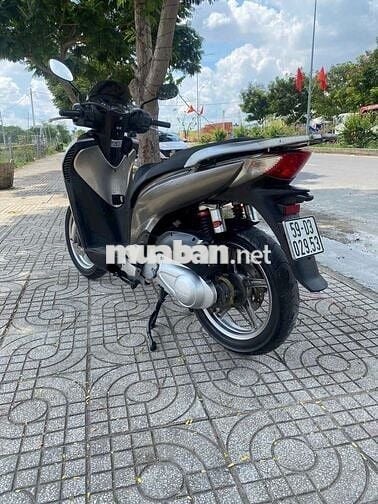 Mới mua ket tiền nên bán lại cho a e chơi