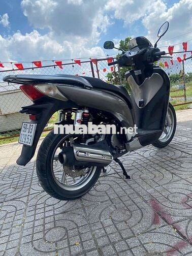 Mới mua ket tiền nên bán lại cho a e chơi