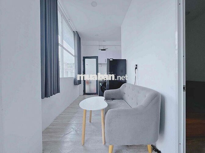 CĂN 2PN FULL NỘI THẤT BAN CÔNG NẰM Ở TRUNG TÂM GÒ VẤP