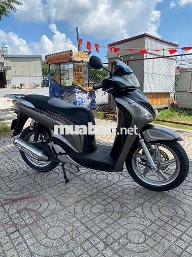 Mới mua ket tiền nên bán lại cho a e chơi