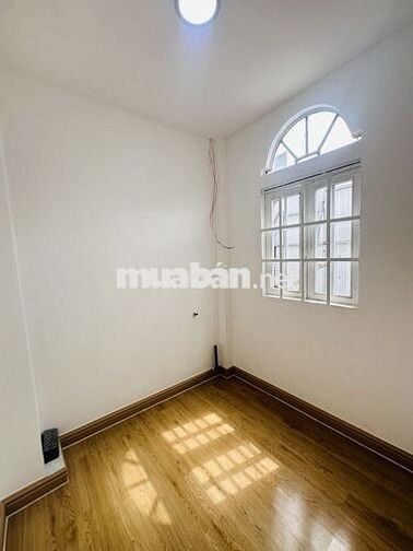 Nhà mặt tiền 60m2, 3 phòng ngủ, đường Bùi Đình Túy, Q. Bình Thạnh