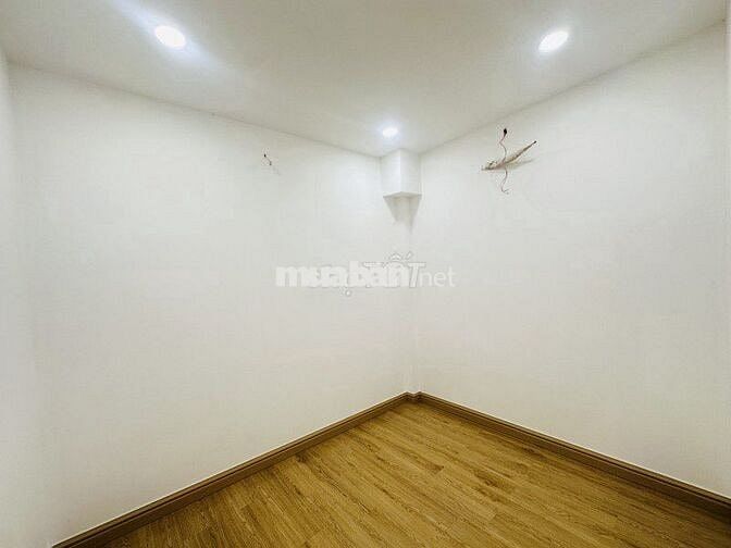 Nhà mặt tiền 60m2, 3 phòng ngủ, đường Bùi Đình Túy, Q. Bình Thạnh