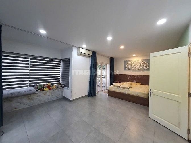 Cho thuê Biệt Thự mặt tiền : Trần Trọng Cung, P. Tân Thuận Đông, Q. 7