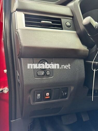 Mitsubishi Xpander 2025 Premium Đỏ 16.000 km