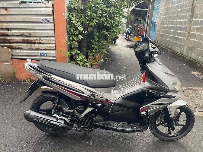 Bán Honda airblade máy êm, giấy tờ đầy đủ