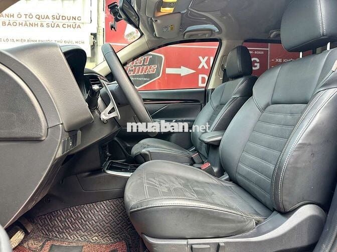 Mitsubishi Outlander 2022 2.0CVT,màu đỏ,24.000nkm