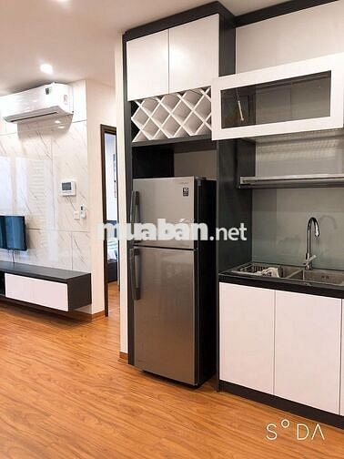 Cho thuê CH 76m2 2PN, 1phụ full đồ đẹp tại The Sun, Mễ Trì giá 16tr/th