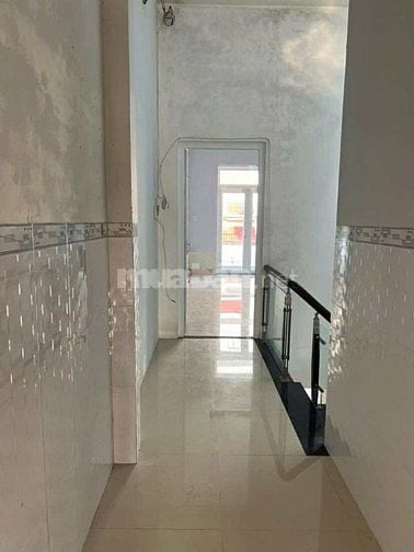 Cho thuê nhà 4 phòng ngủ khu Diệu Hiền 7 triệu