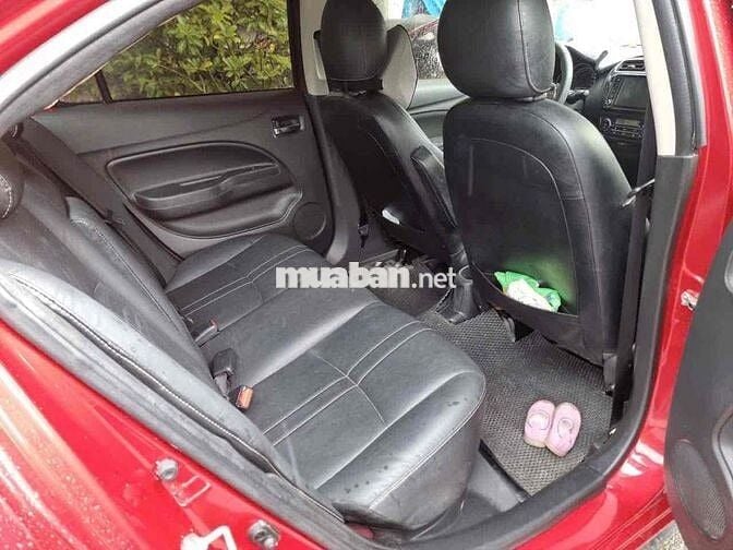 cần bán xe gia đình