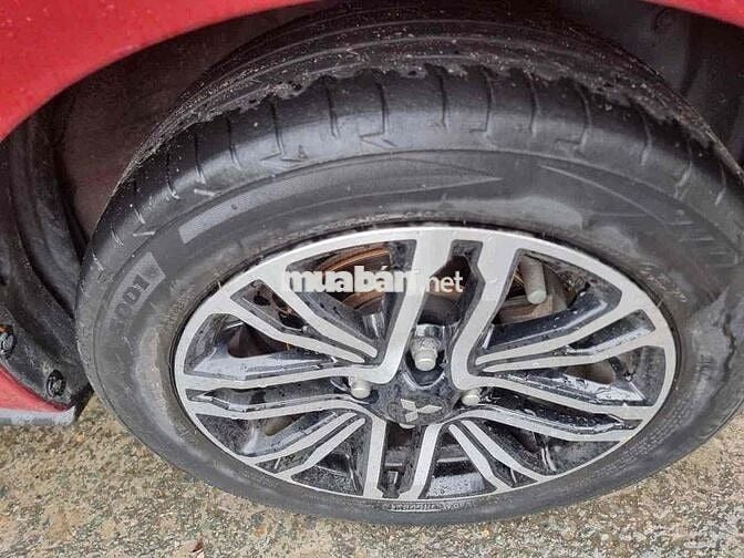 cần bán xe gia đình