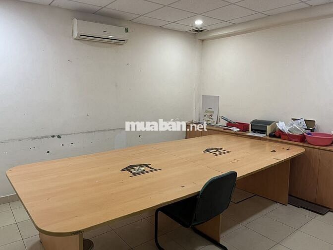 Cần cho thuê làm văn phòng công ty, trường học mầm non, ngân hàng.