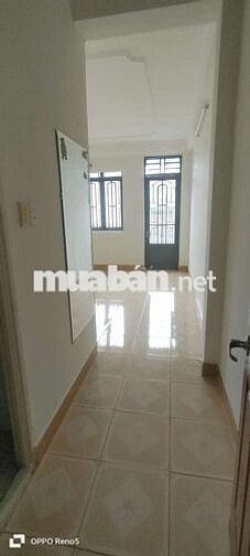 Nhà nguyên căn 4 x 19 trệt 3 lầu