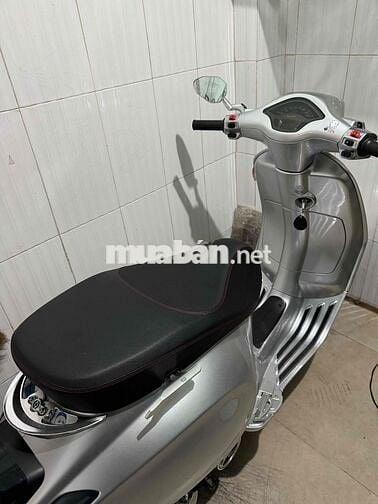 Vespa Sprint Bạc porsche