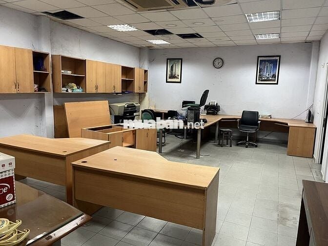 Cần cho thuê làm văn phòng công ty, trường học mầm non, ngân hàng.