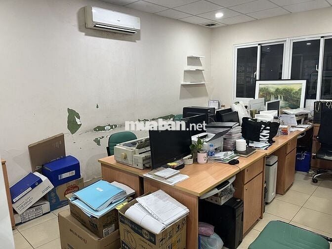 Cần cho thuê làm văn phòng công ty, trường học mầm non, ngân hàng.