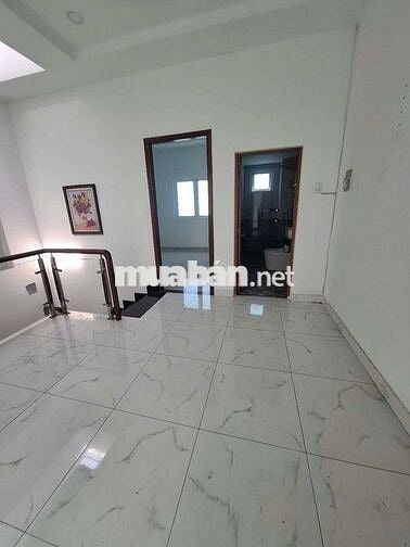 Cho thuê nhà 3 tầng 5×16 kdc bình tân gần vòng xoay an lạc