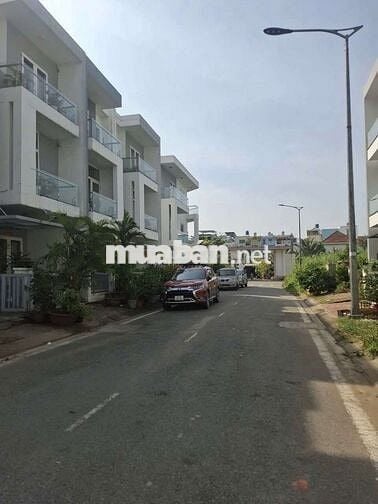 Cho thuê nhà 3 tầng 5×16 kdc bình tân gần vòng xoay an lạc