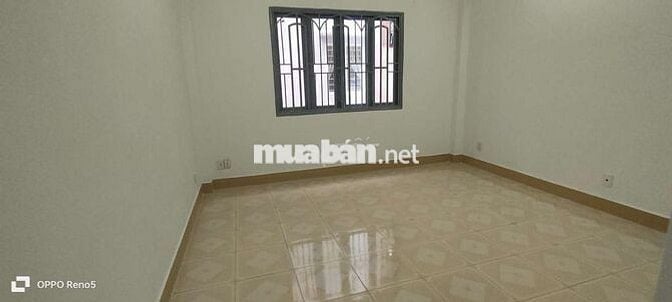 Nhà nguyên căn 4 x 19 trệt 3 lầu