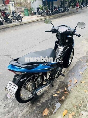 Honda Wave RSX FI 2022 Xanh đen