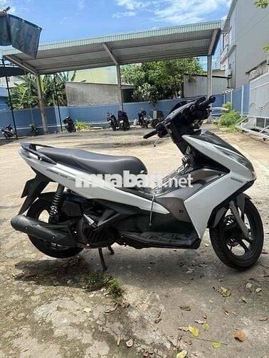 Cần bán Air Blade 2014 – Xe Zin 100% Chính Chủ Ban