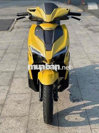 Honda AirBlade 125 2017 LED Vàng đen
