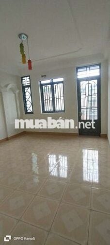 Nhà nguyên căn 4 x 19 trệt 3 lầu