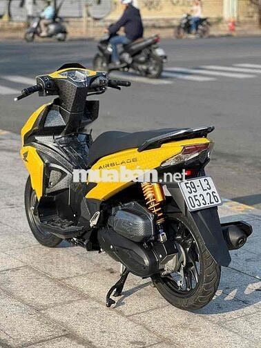 Honda AirBlade 125 2017 LED Vàng đen