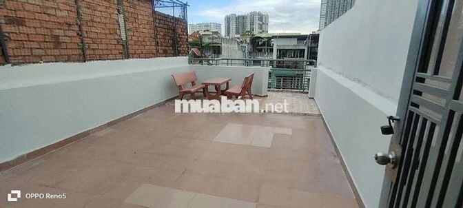 Nhà nguyên căn 4 x 19 trệt 3 lầu