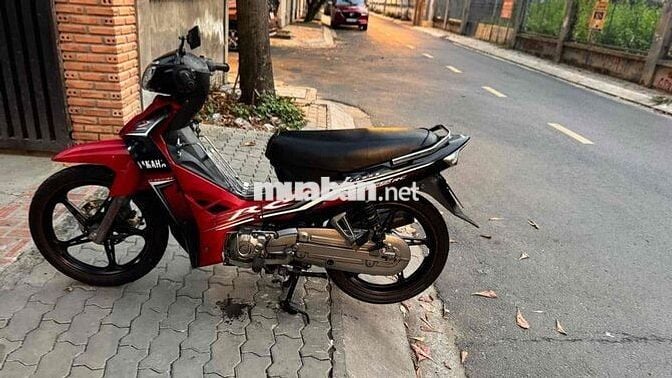 Yamaha Sirius RC 2011 Đỏ