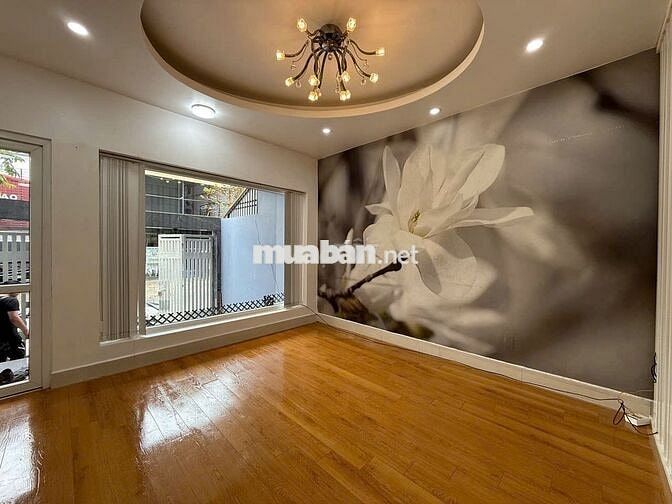 BÁN NHÀ ĐƯỜNG NGUYỄN THÁI BÌNH KHU K300 DT: 7X15M TRỆT 3 LẦU CN: 105M2