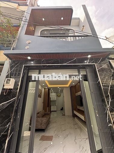 NHÀ XÓM CHIẾU Q4- 2 TẦNG- 28m2- SÁT MT- CHỈ 3 TỶ NHỈNH