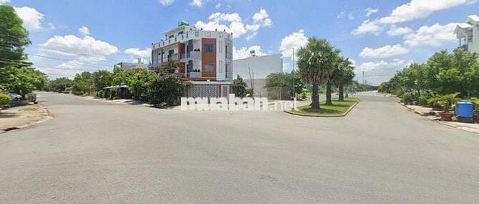 Em Cần Gấp Vài Lô Đất Dự Án Ngay Bến Lức Bác Nào Có IB (hong tiếp MG)