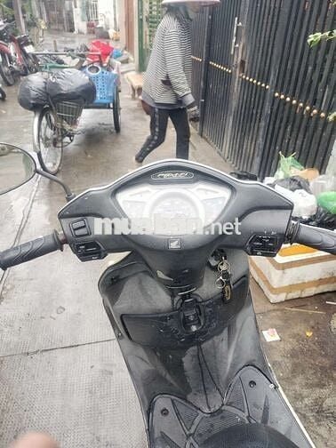 cần bán xe lead bình xăng fi cho a em đi cày